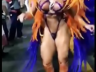 18. 21 otomobil spor komik
